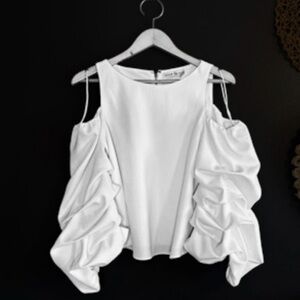 Alice + Olivia White Cold Shoulder Ruched Ruffle Cordelia Long Sleeve Top Blouse